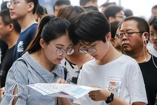 马卡：安帅十分看重巴斯克斯，但是球员还未有与皇马续约迹象